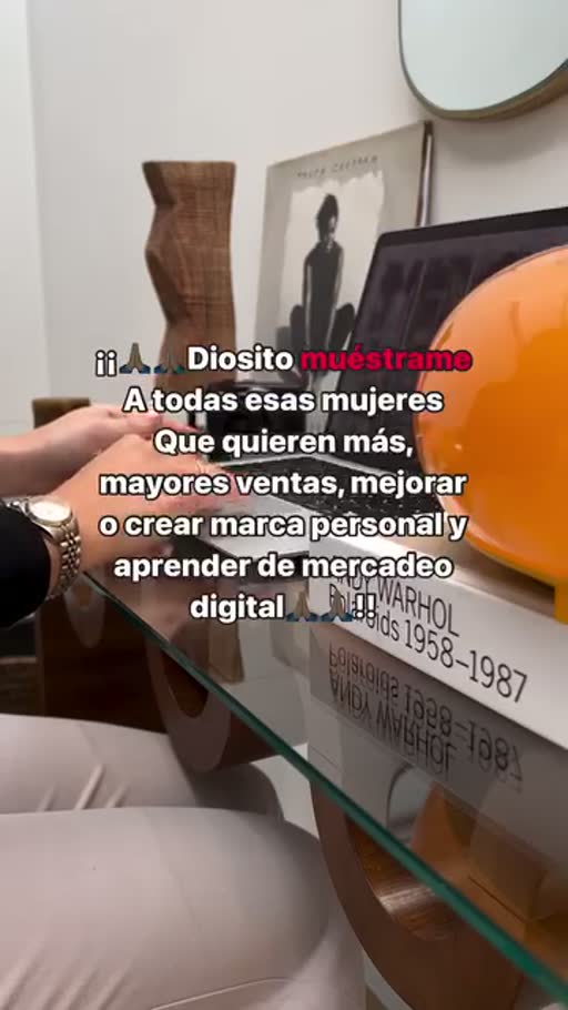 Cuadro 3 del anuncio de formación en marketing digital para mujeres