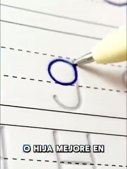 Primer cuadro del anuncio de Cuadernos de caligrafia reutilizables
