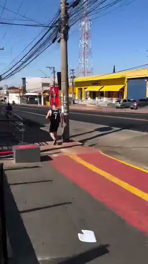 Cuadro 3 del anuncio de tienda de suplementos deportivos
