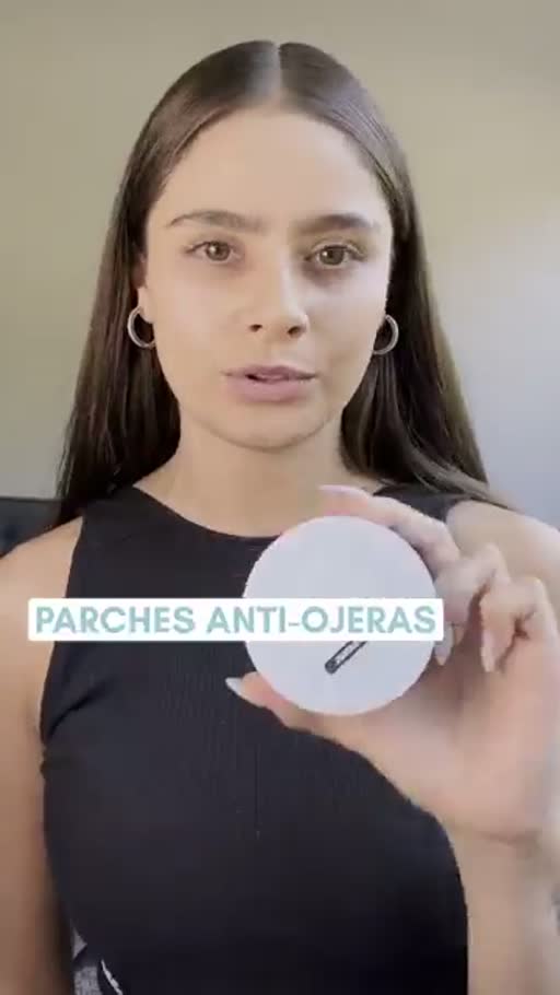 Primer cuadro del anuncio de parches de hidrogel anti ojeras
