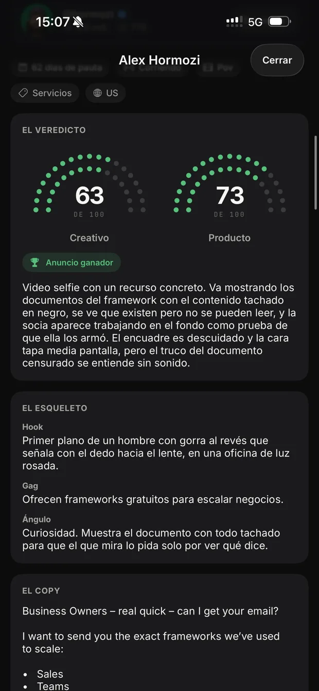 El veredicto del curador en la app, con el puntaje del creativo y el del producto